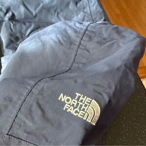 Boys - The North Face dark blue snow pants